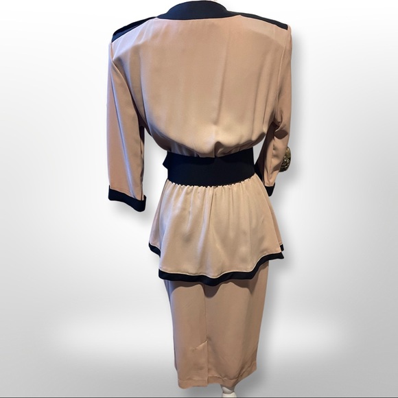 Vintage Dress - Picture 3 of 4